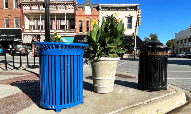 Picture of Recyling Litter and Planter