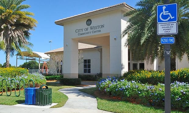 Penn dual litter and recycling receptacle outside Weston Florida City Community Center