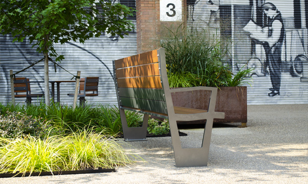 Reading Memorial Bench with Memorial Plaque