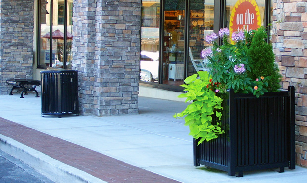 Picture of Reading Square Trash Can