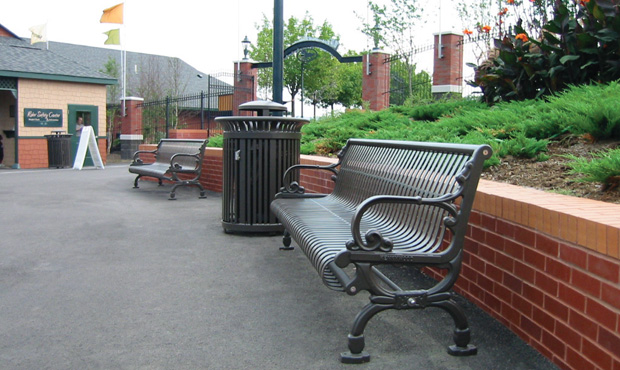Picture of Keystone Ridge Designs Product on Site - Site Furnishings at Kennywood Park, Pittsburgh