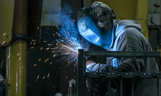 Picture of Keystone Ridge Designs Product on Site - Welding Keystone Ridge Atlanta Series Bench