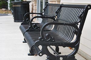 Lamplighter Bench with Back and Center Arm